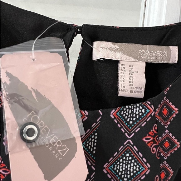 Forever 21 dress - Picture 4 of 4